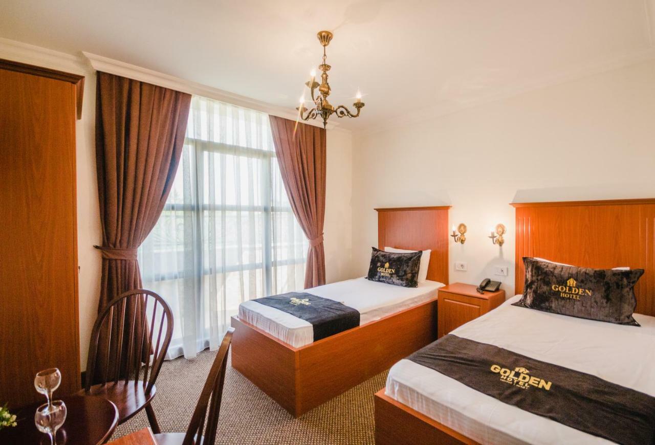 Golden Hotel Pristina Extérieur photo